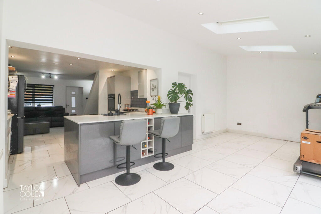 Additional property image - Torside, Wilnecote