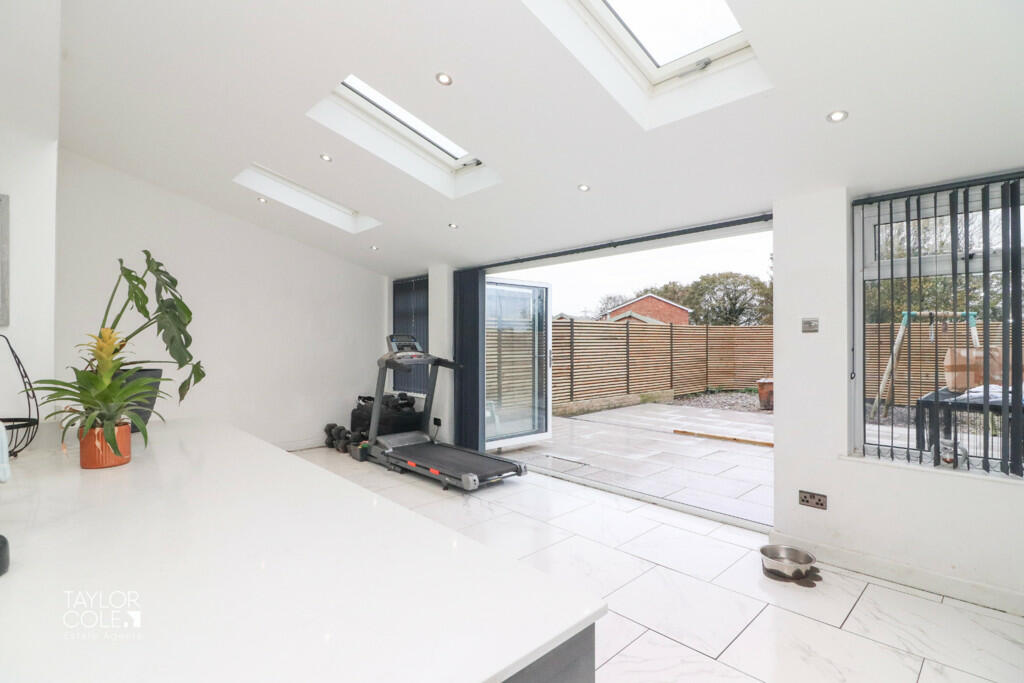 Additional property image - Torside, Wilnecote