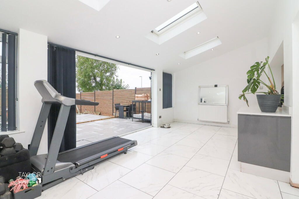 Additional property image - Torside, Wilnecote