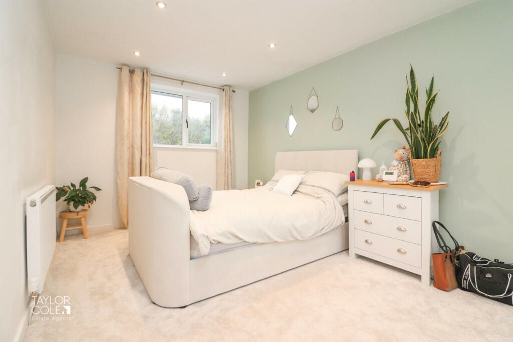Additional property image - Torside, Wilnecote