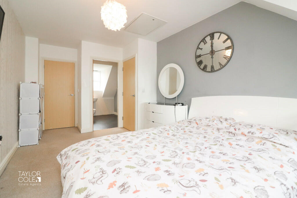 Additional property image - Lyon Drive, Tamworth