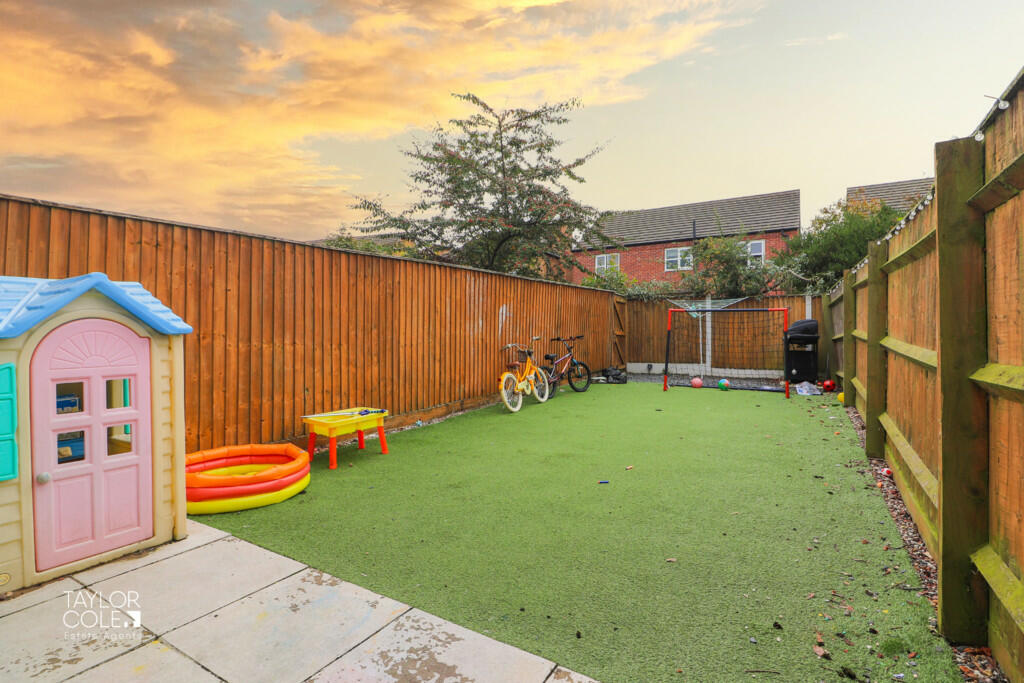 Additional property image - Lyon Drive, Tamworth