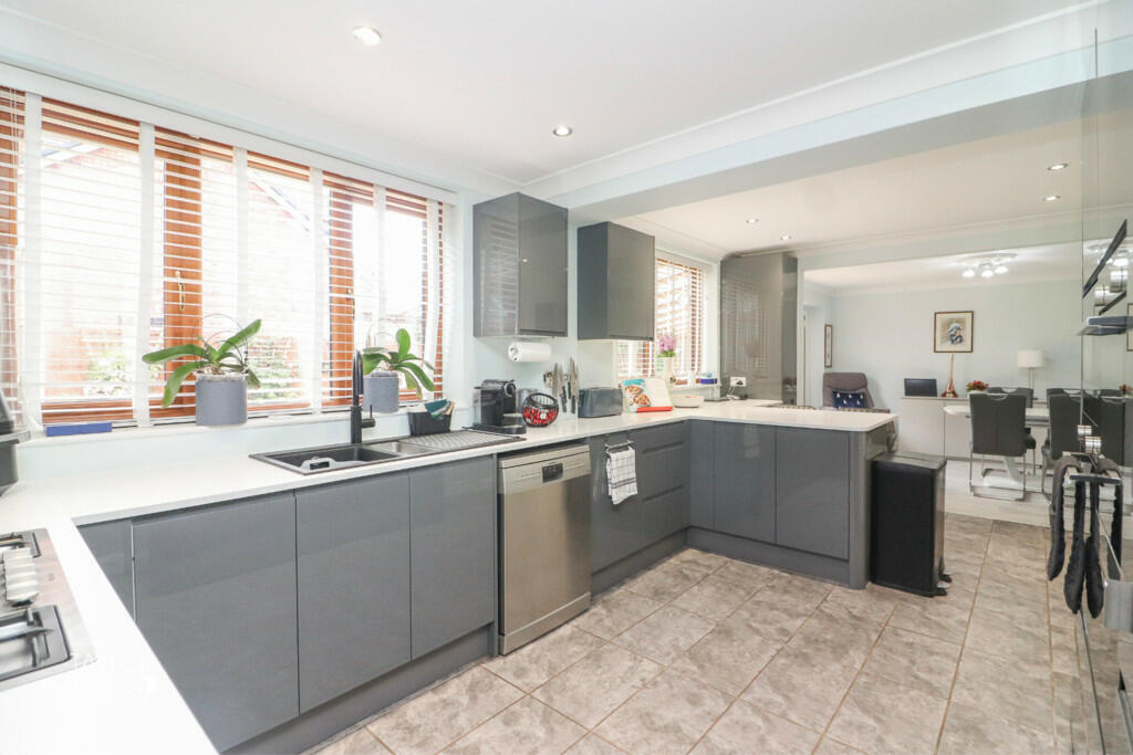Additional property image - Highfield Avenue, Amington