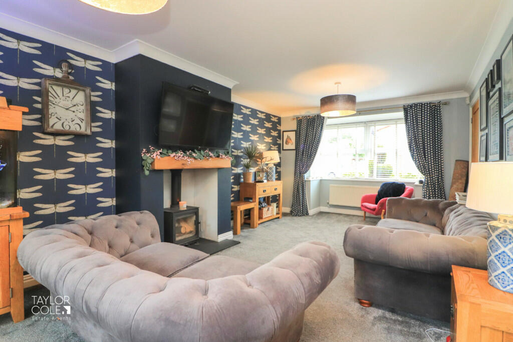 Additional property image - Kempton Drive, Dosthill