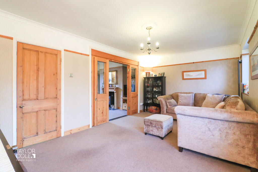 Additional property image - Victoria Road, Tamworth
