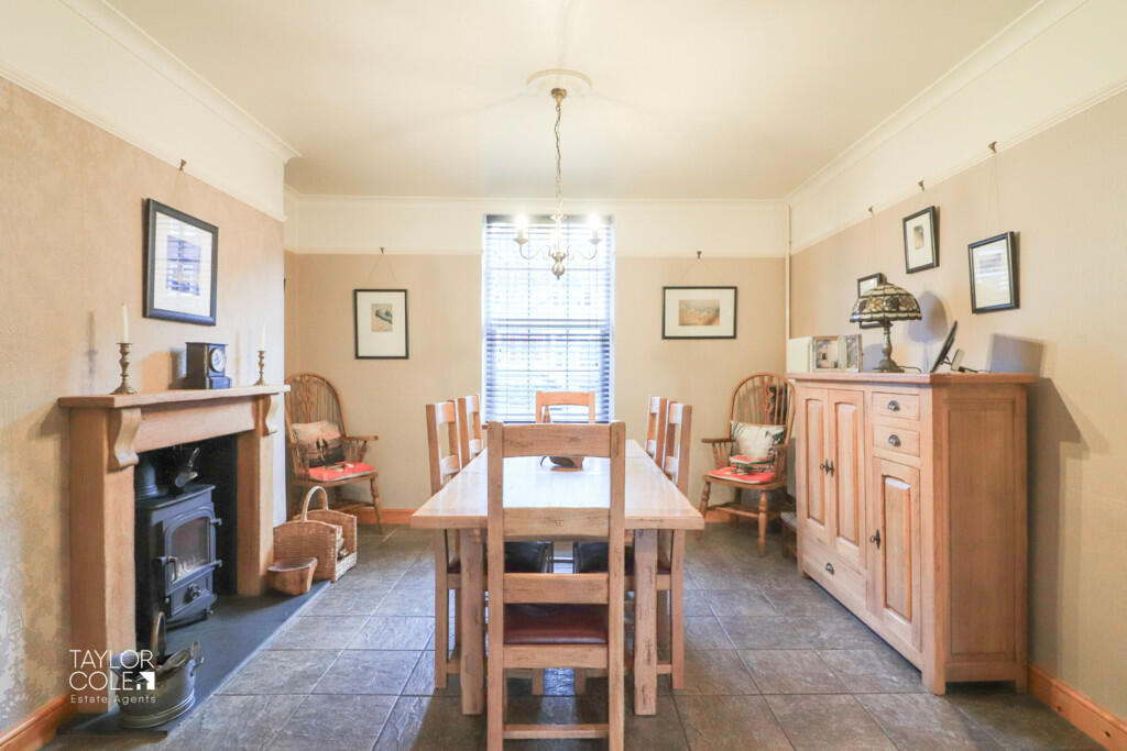 Additional property image - Victoria Road, Tamworth