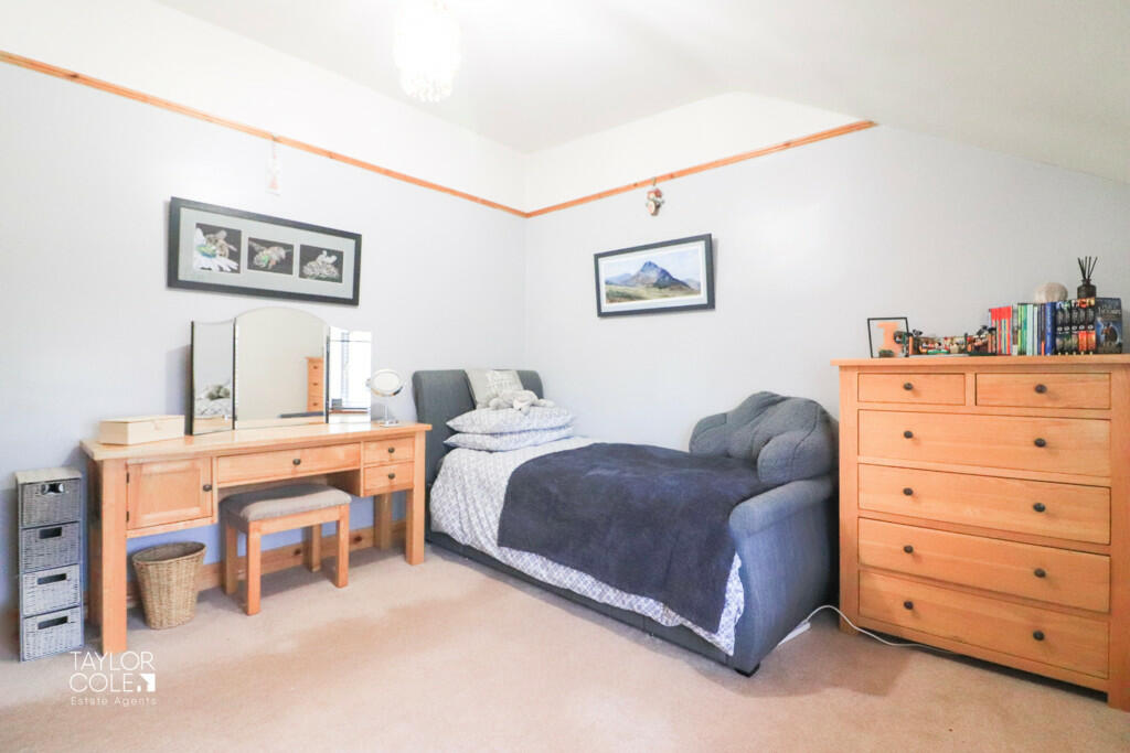 Additional property image - Victoria Road, Tamworth