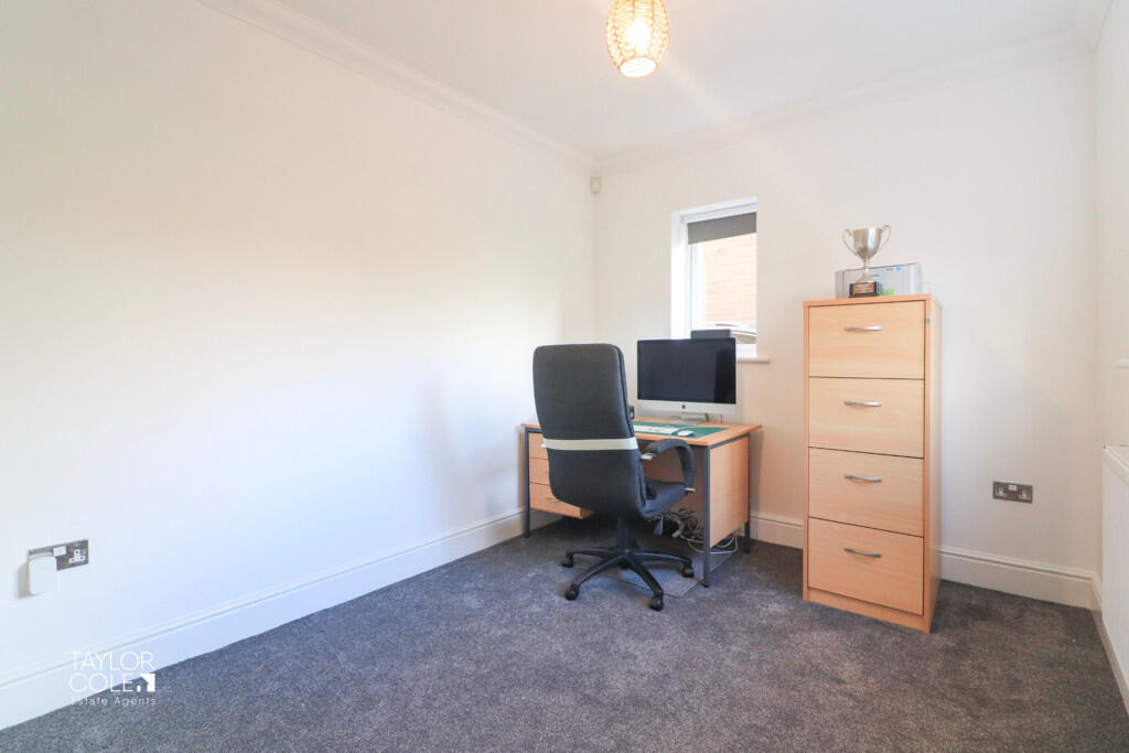 Additional property image - Boulder Close, Wilnecote