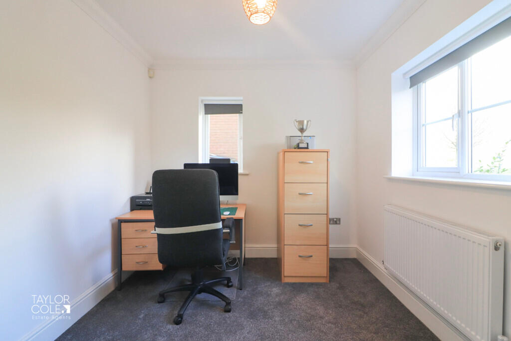 Additional property image - Boulder Close, Wilnecote