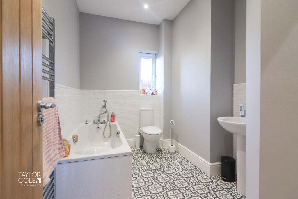 Additional property image - Boulder Close, Wilnecote
