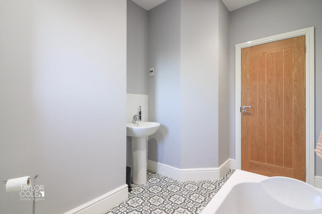 Additional property image - Boulder Close, Wilnecote