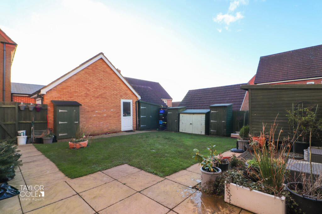 Additional property image - Boulder Close, Wilnecote