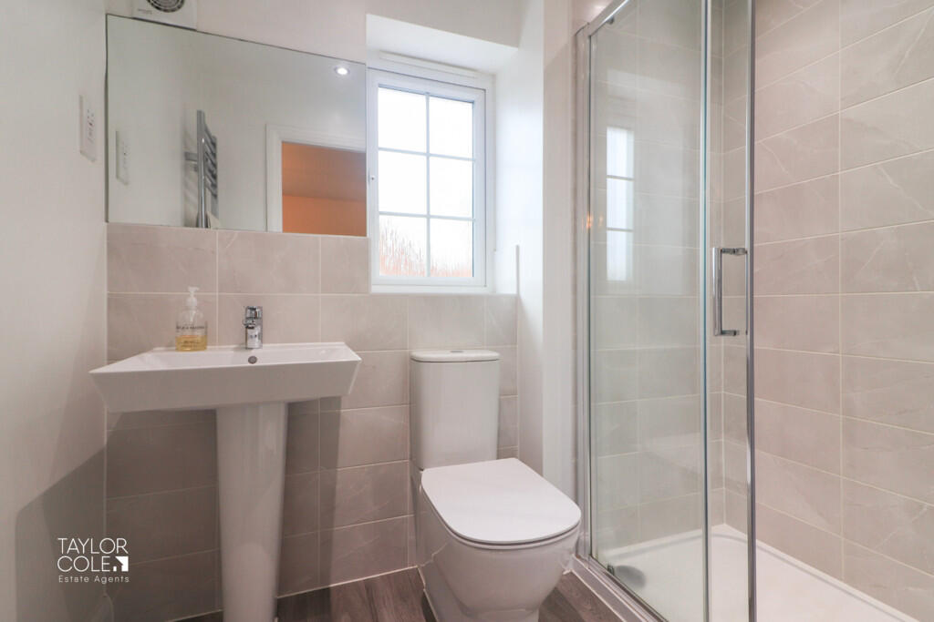 Additional property image - Bennet Close, Tamworth