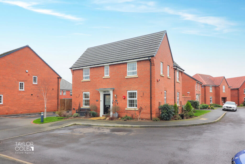 Additional property image - Bennet Close, Tamworth