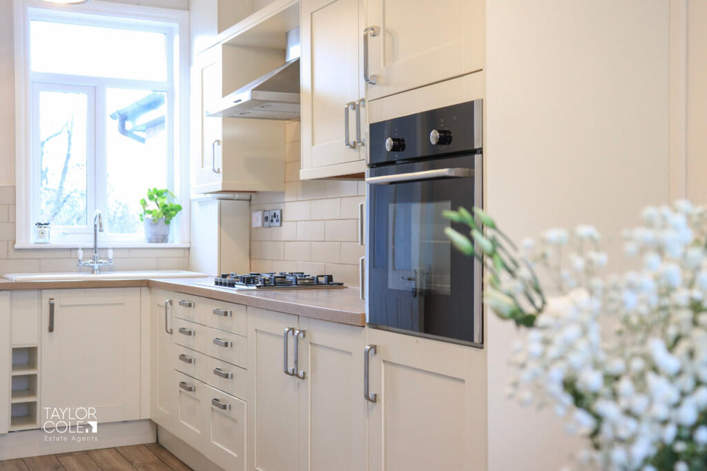 Additional property image - Lichfield Road, Tamworth