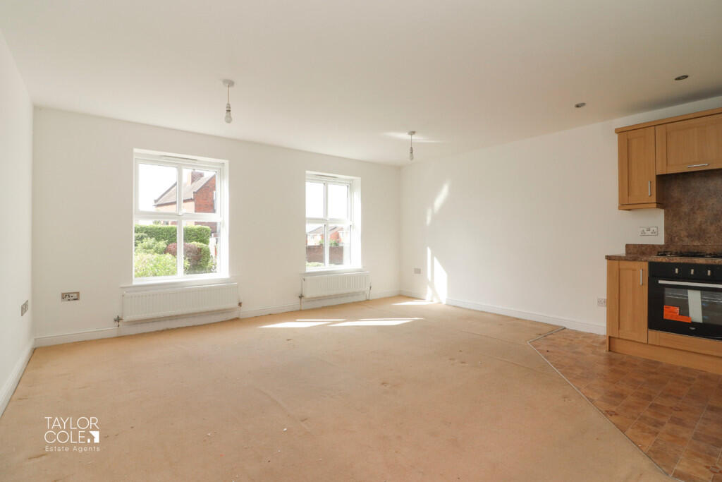 Additional property image - Ravenswood Gardens, Wilnecote