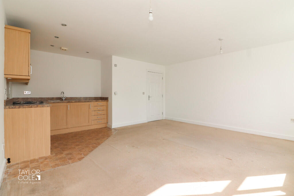 Additional property image - Ravenswood Gardens, Wilnecote