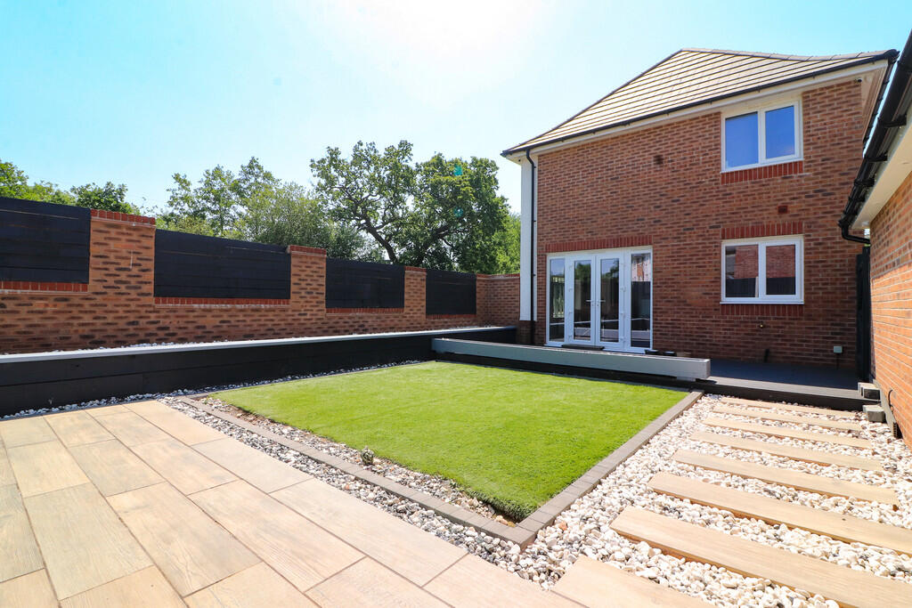 Additional property image - Ellastone Way, Amington