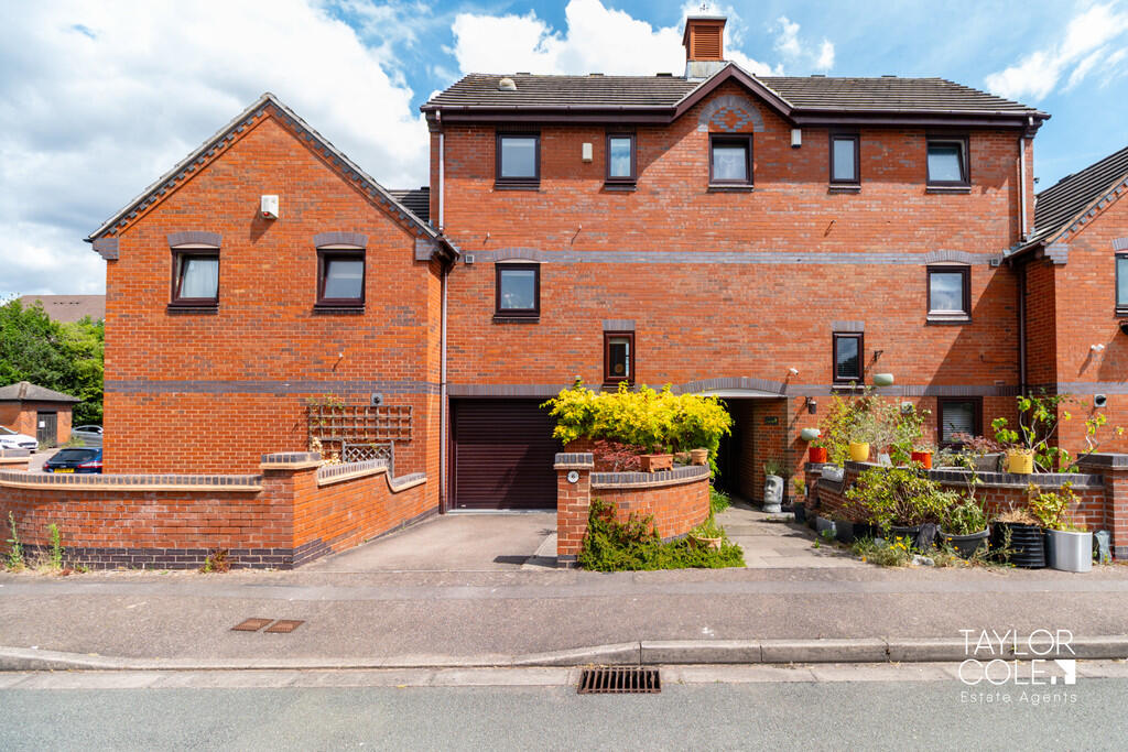 Main image of property: Evans Croft, Fazeley