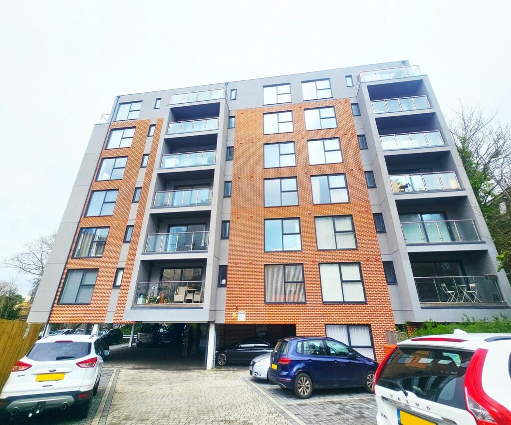 1 bedroom apartment for sale in Wootton Mount, Bournemouth , BH1