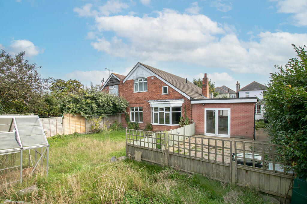Additional property image - Beaufort Road, Bournemouth