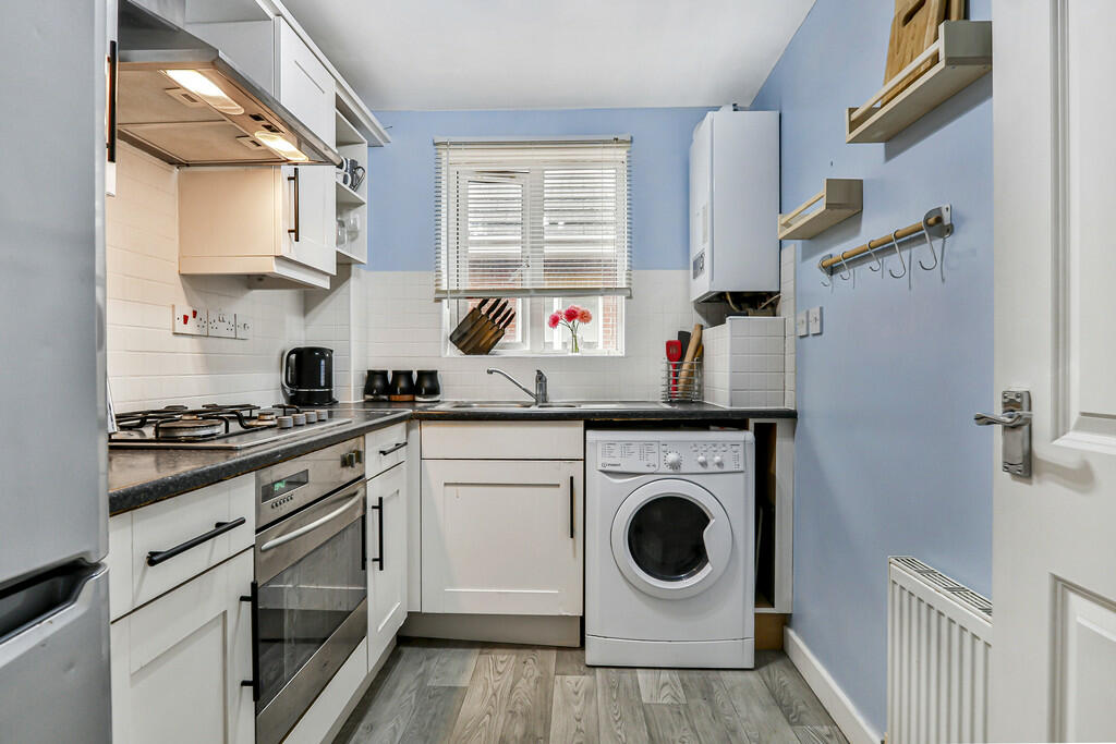 Additional property image - Warwick Road