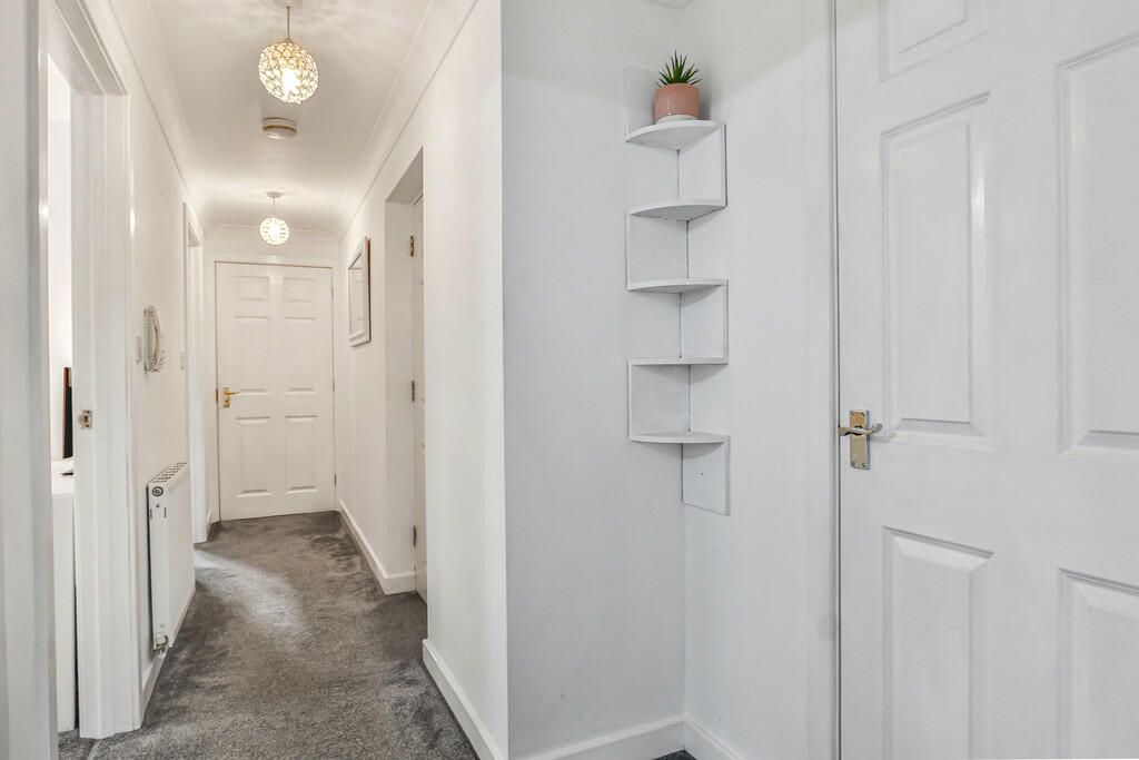 Additional property image - Warwick Road