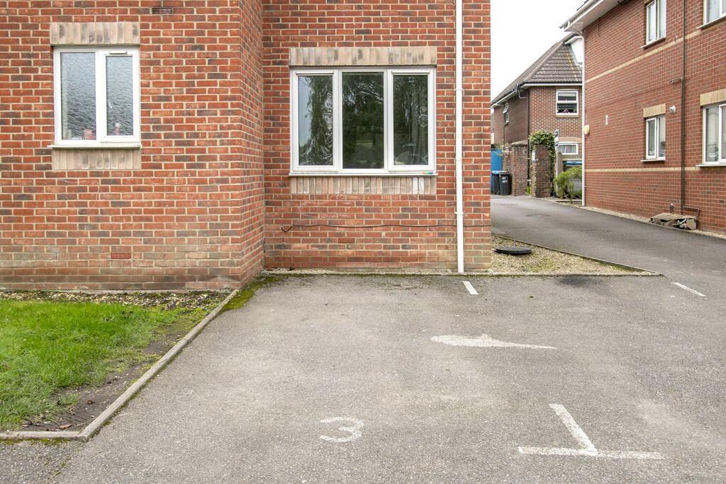 Additional property image - Warwick Road