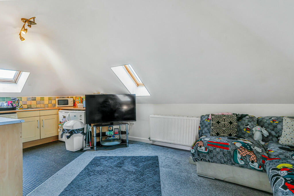 Additional property image - Shelley Road East, Bournemouth