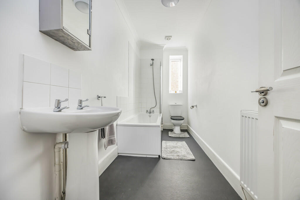 Additional property image - Christchurch Road, Bournemouth