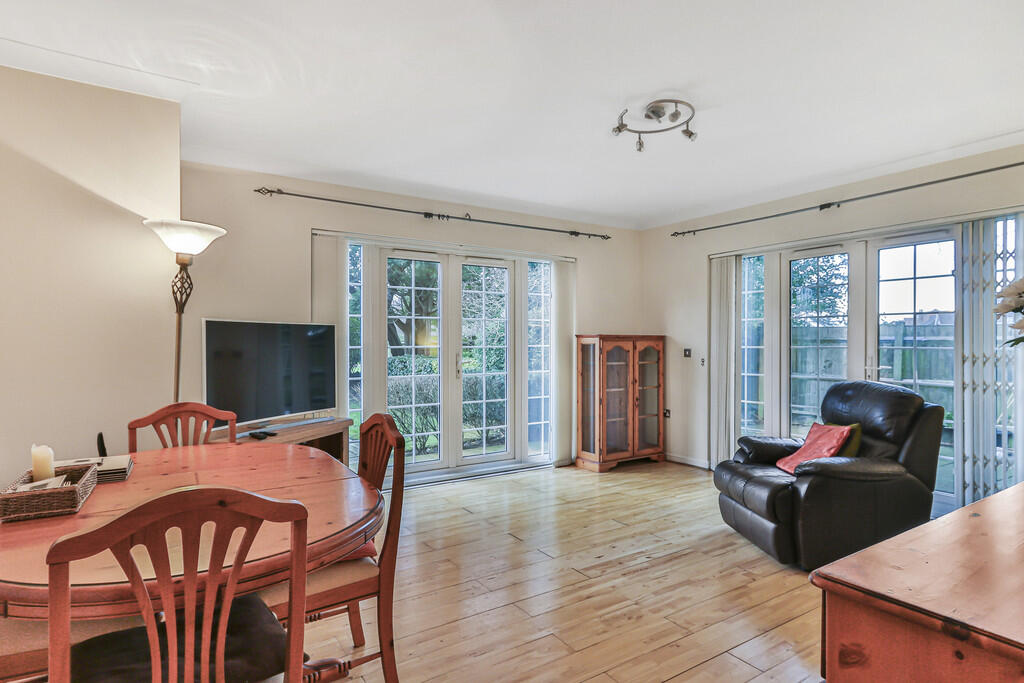 Additional property image - Holdenhurst Road, Bournemouth