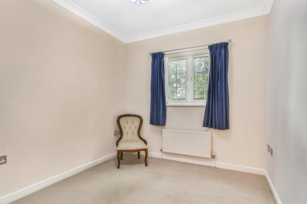 Additional property image - Holdenhurst Road, Bournemouth