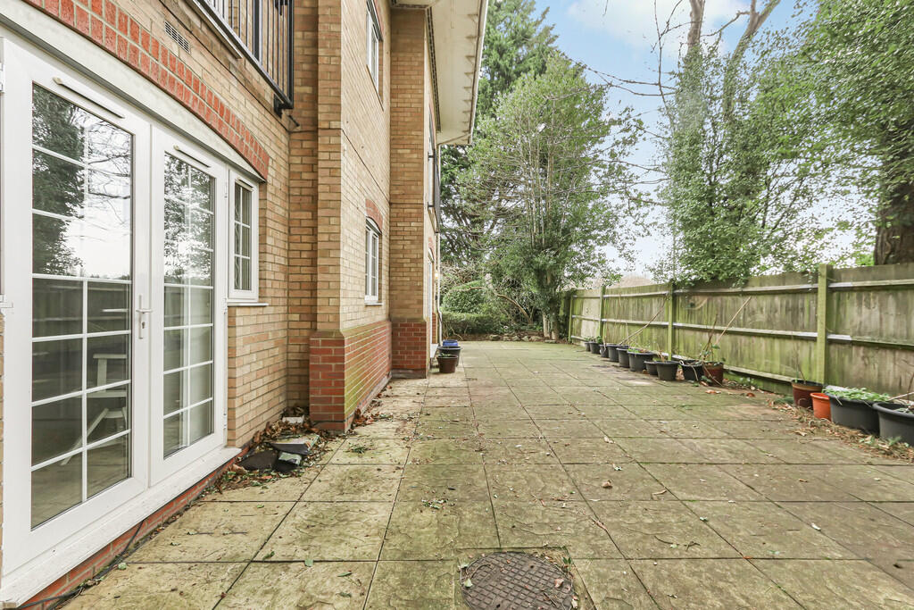 Additional property image - Holdenhurst Road, Bournemouth