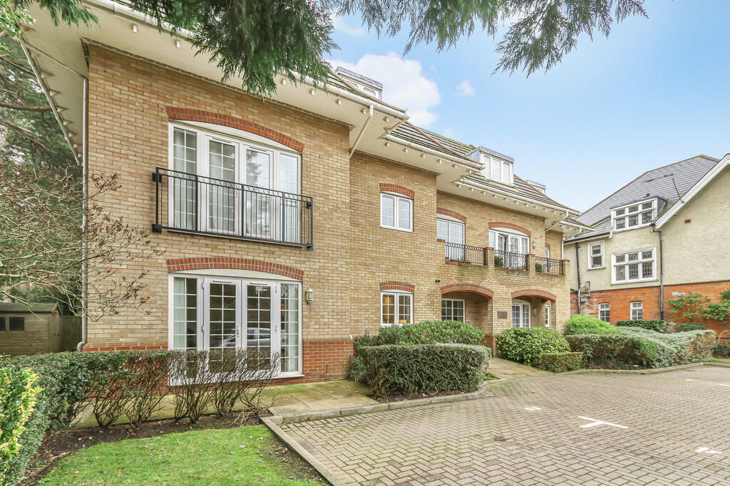 Additional property image - Holdenhurst Road, Bournemouth