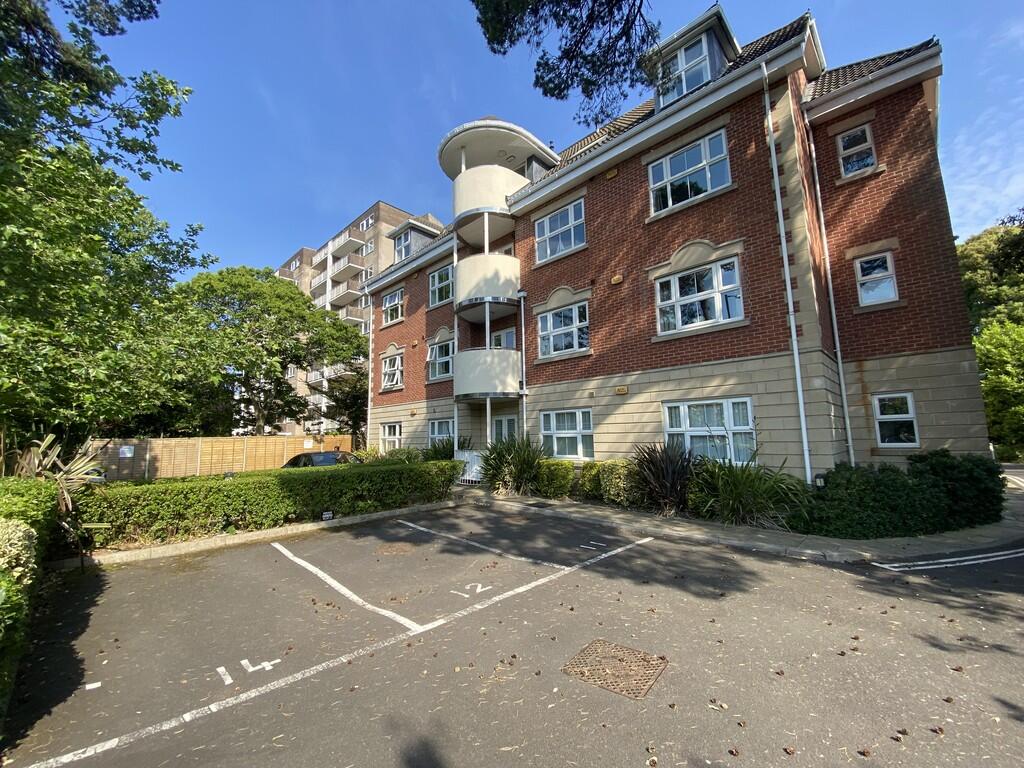 Main image of property: Christchurch Road, Bournemouth