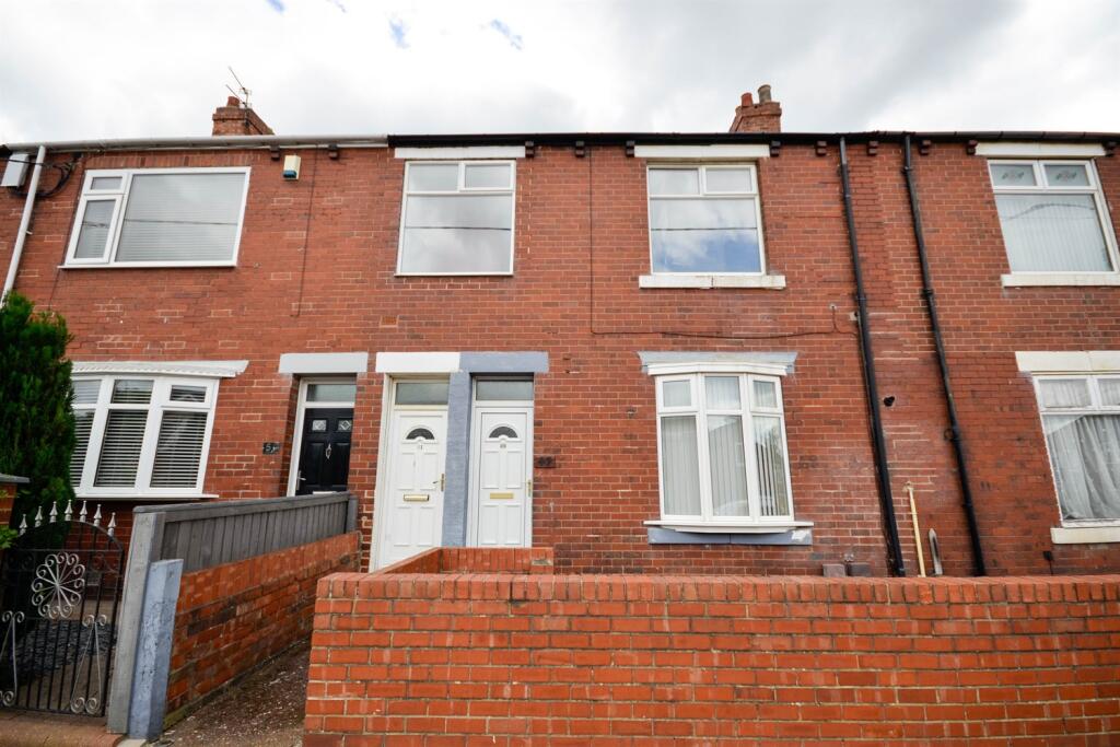 3 bedroom flat