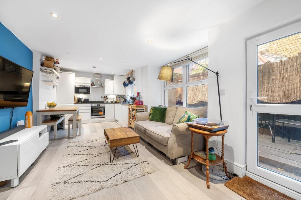 Main image of property: St Luke's Avenue, SW4