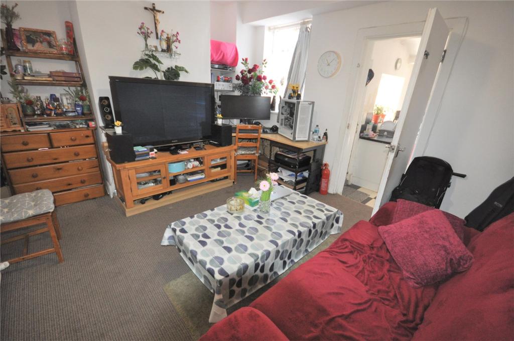 2 bedroom terraced house for sale in Rosebery Street, Swindon