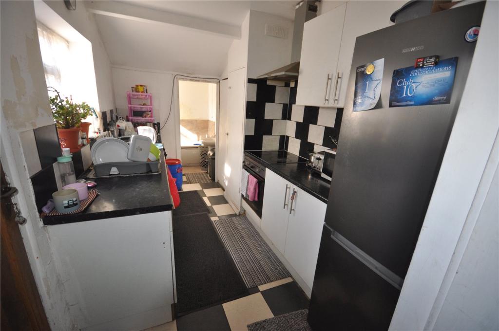 2 bedroom terraced house for sale in Rosebery Street, Swindon