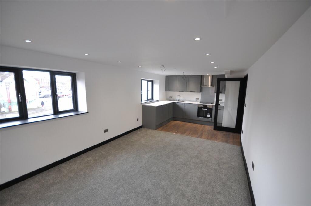 2 bedroom apartment for rent in Regent Street, Swindon, Wiltshire, SN1