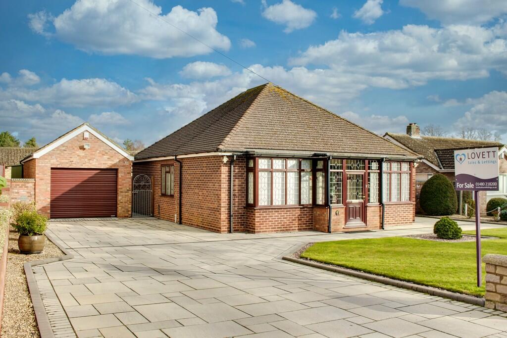 3 bedroom detached bungalow for sale in Peppercorn Lane, Eaton Socon, St Neots, PE19