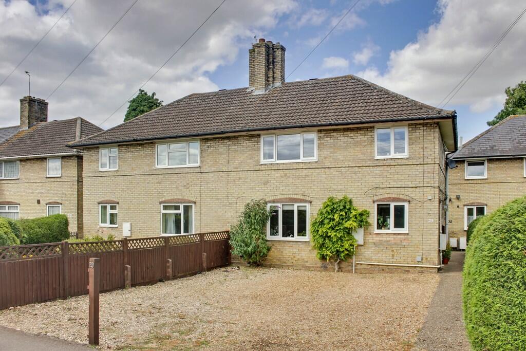 3 bedroom semidetached house for sale in Ferrars Avenue, Eynesbury, St. Neots, PE19