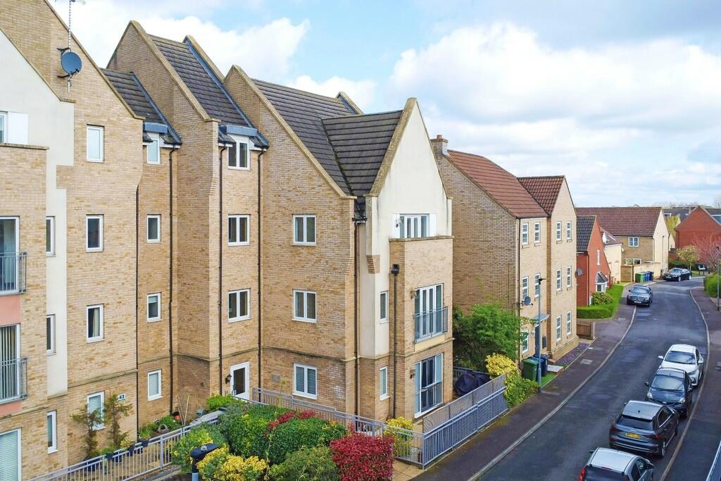 2 bedroom apartment for sale in Bevington Way, Eynesbury, St. Neots, PE19