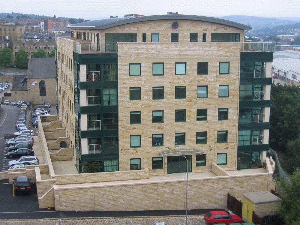 2 bedroom apartment for rent in Stonegate House, Stone Street, Bradford, West Yorkshire, BD1