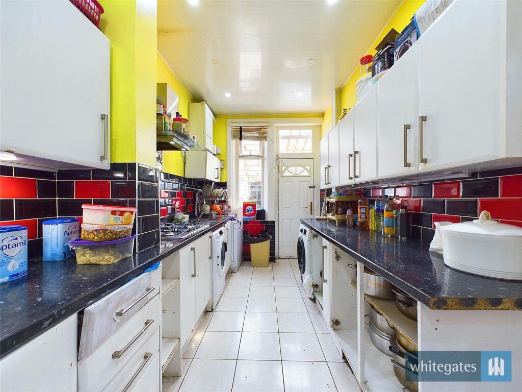 Additional property image - Kingswood Street, Bradford, West Yorkshire, BD7