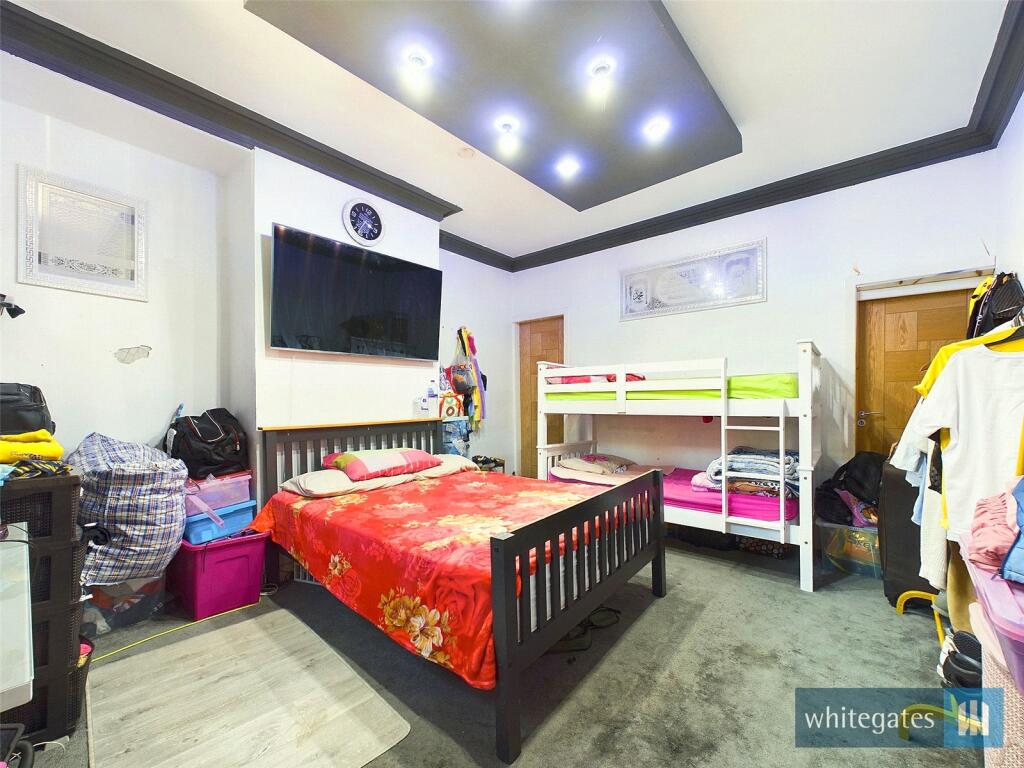 Additional property image - Kingswood Street, Bradford, West Yorkshire, BD7