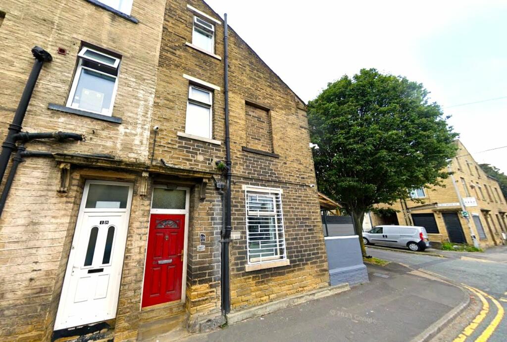 Additional property image - Cross Lane, Bradford, West Yorkshire, BD7