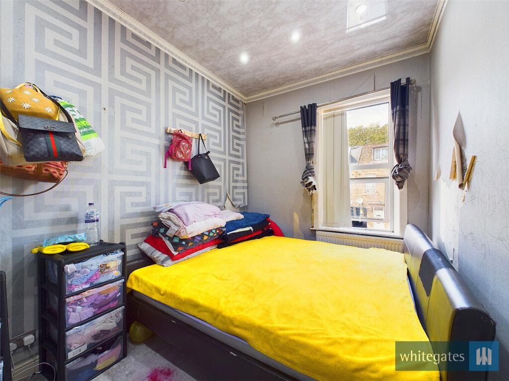 Additional property image - Cross Lane, Bradford, West Yorkshire, BD7