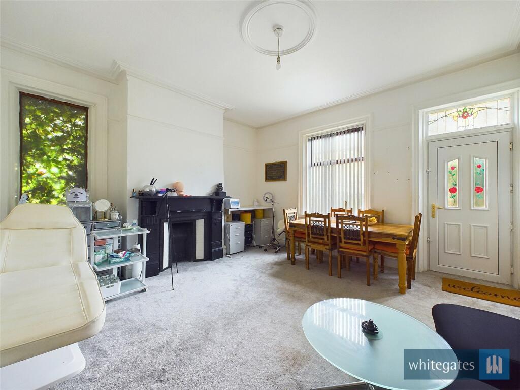 Additional property image - Sal Royd Road, Low Moor, Bradford, West Yorkshire, BD12