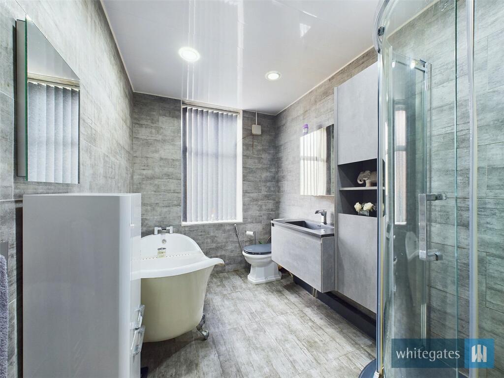 Additional property image - Sal Royd Road, Low Moor, Bradford, West Yorkshire, BD12